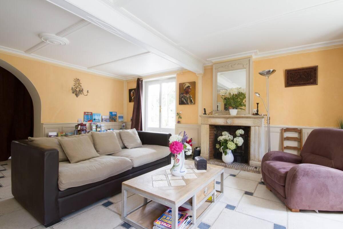 La Tonnelle Fleurie Chambres D'Hotes Sainte-Soulle 외부 사진